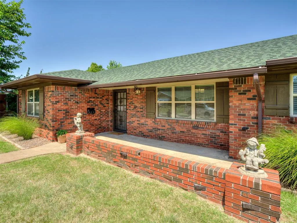 Photo 2 — 3101 NW 70th Street, Oklahoma City, OK 73116