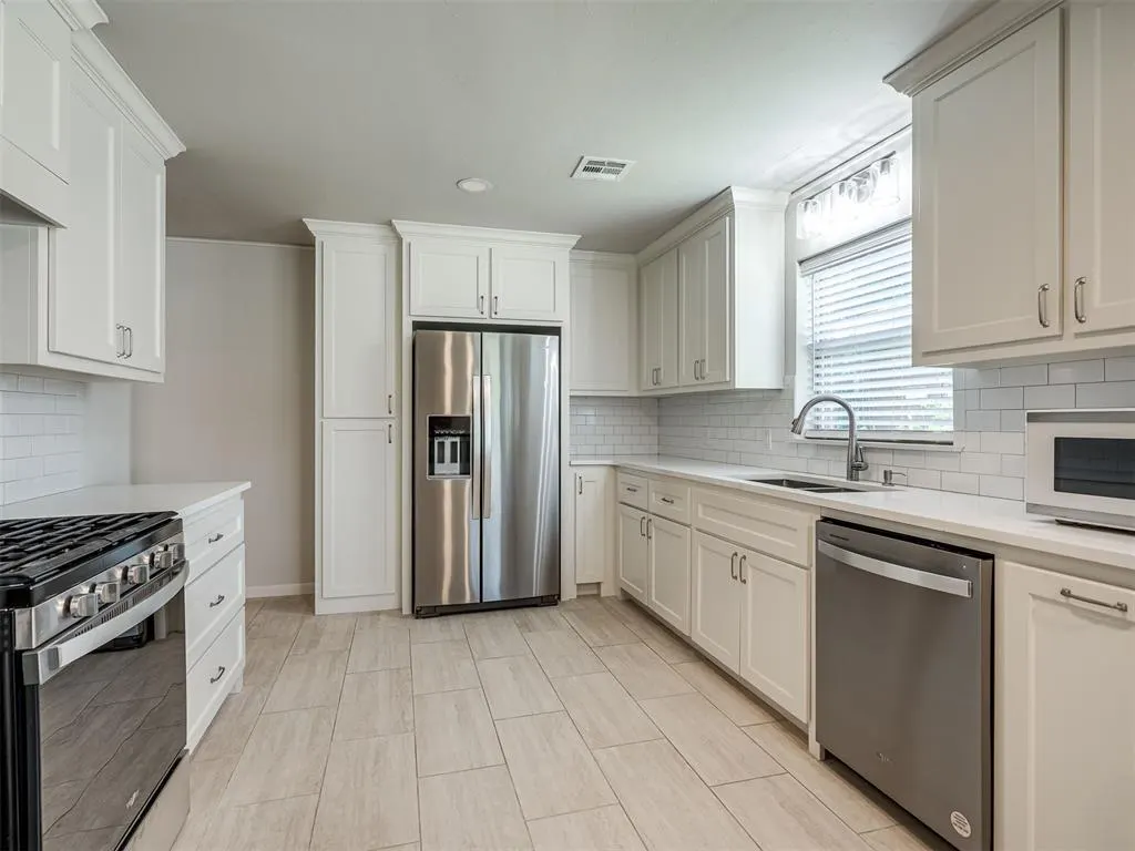 Photo 18 — 3101 NW 70th Street, Oklahoma City, OK 73116