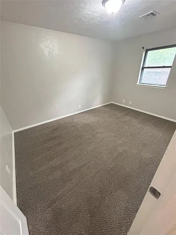 Photo 5 — 7001 NW 12th Street, Oklahoma City, OK 73127