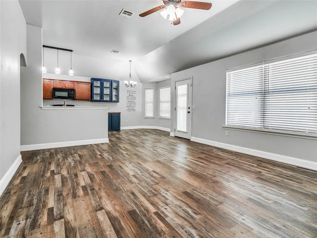 Photo 8 — 4320 E ZACHARY Lane, Stillwater, OK 74074