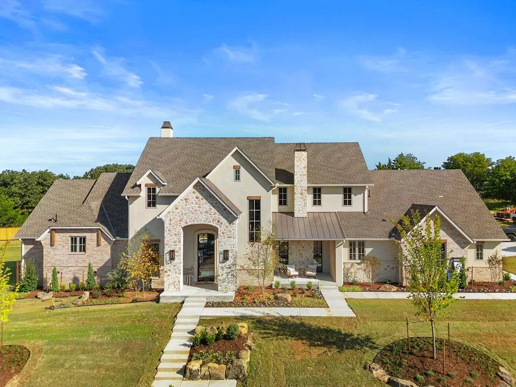 Front exterior — 14701 Autumn Ridge Lane, Jones, OK 73049