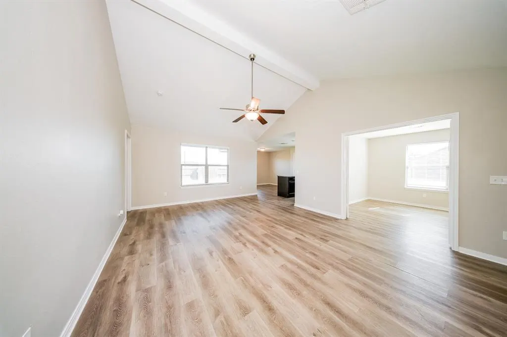 Photo 2 — 821 NW 5th Street, Newcastle, OK 73065