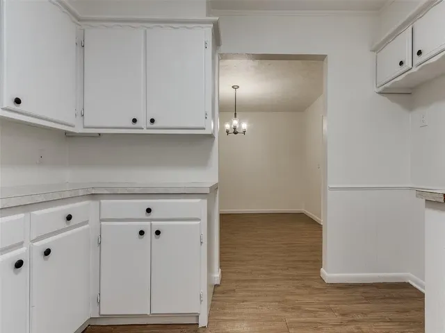 Photo 3 — 2210 SW 52nd Street, Oklahoma City, OK 73119