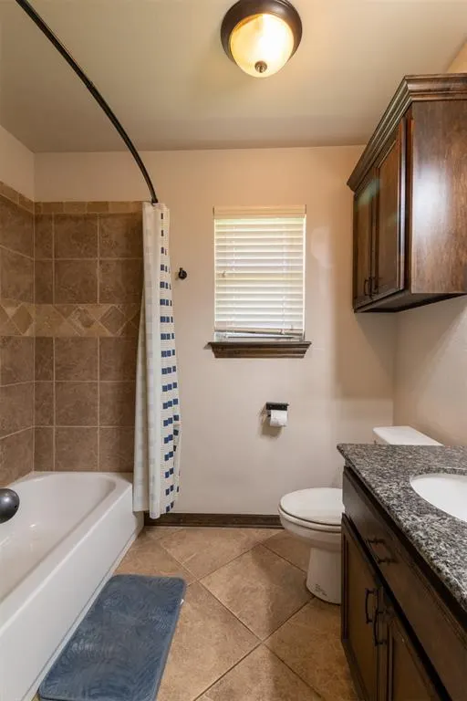 Photo 14 — 16308 Montague Drive, Edmond, OK 73013