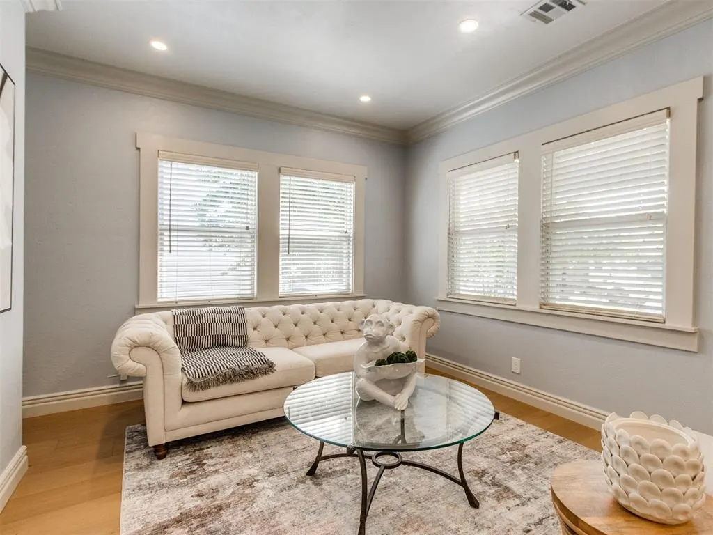Photo 8 — 1913 NW 16th Street, Oklahoma City, OK 73106