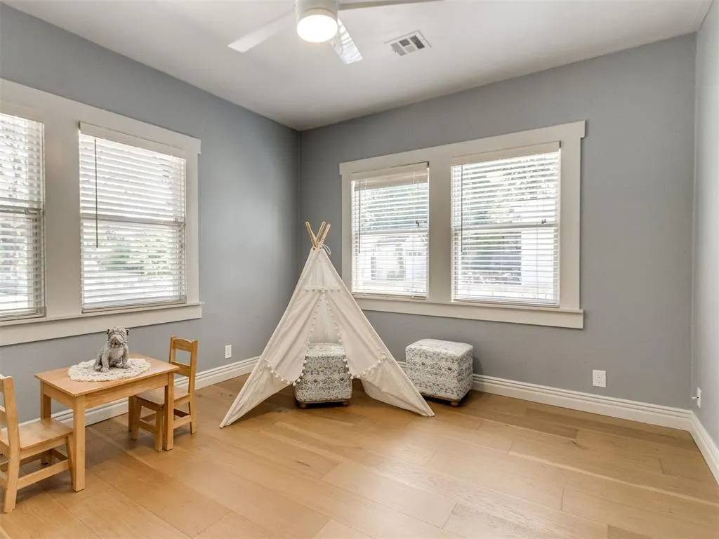 Photo 37 — 1913 NW 16th Street, Oklahoma City, OK 73106