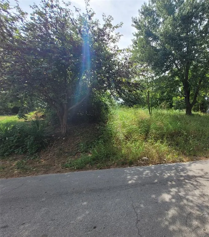 Photo 2 — 312 S Minnesota Avenue, Shawnee, OK 74801