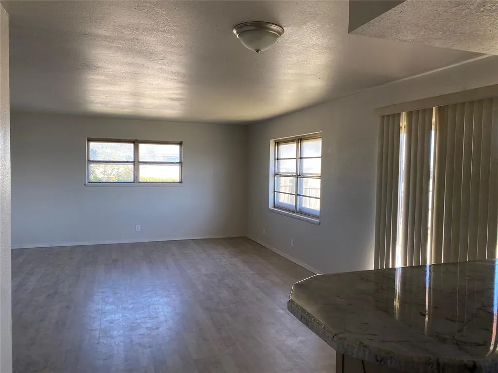 Photo 2 — 412 Cherokee Trail B, Burns Flat, OK 73624