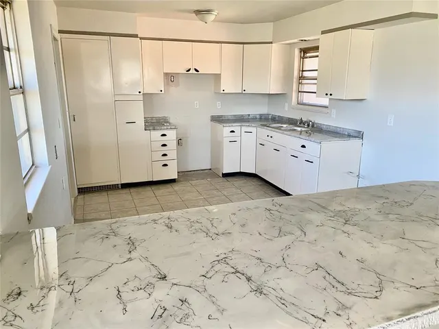 Photo 3 — 412 Cherokee Trail B, Burns Flat, OK 73624