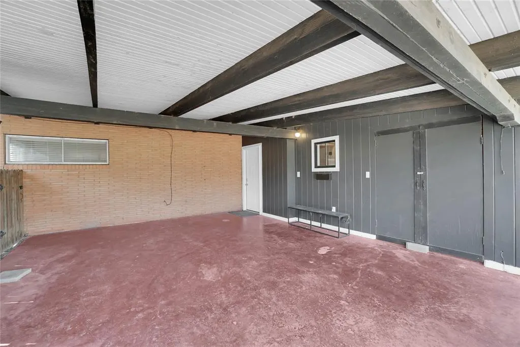 Photo 3 — 1919 Sumner Drive, Altus, OK 73521
