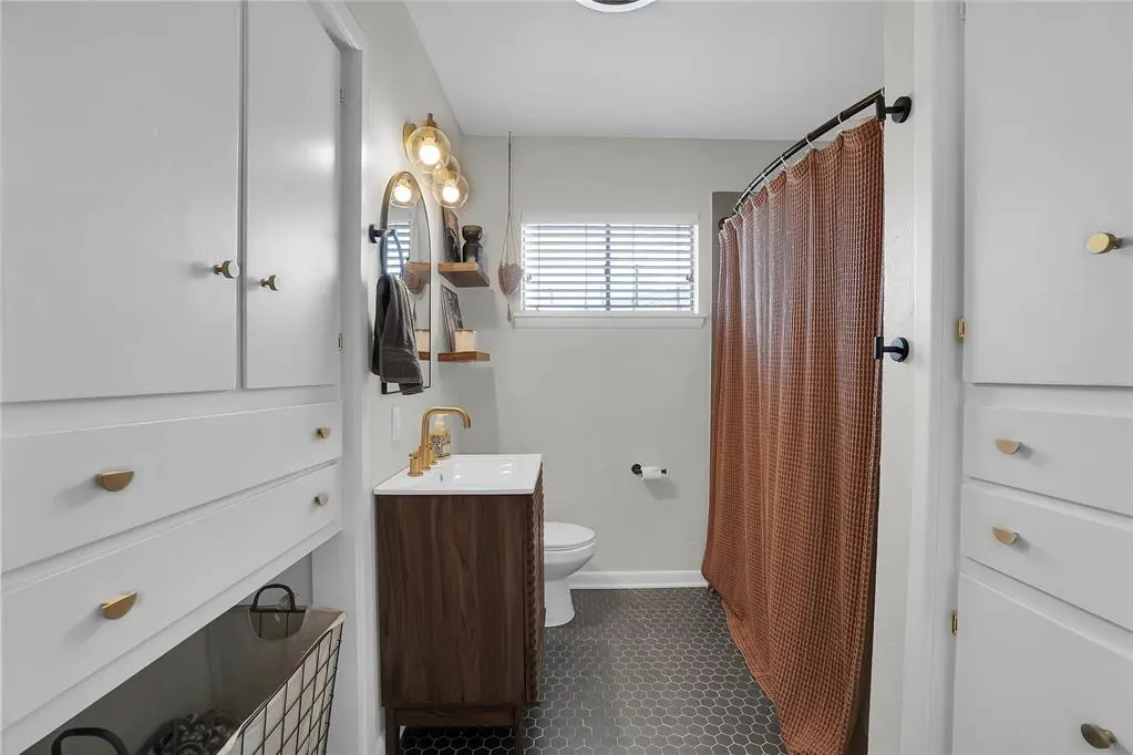 Photo 22 — 1919 Sumner Drive, Altus, OK 73521