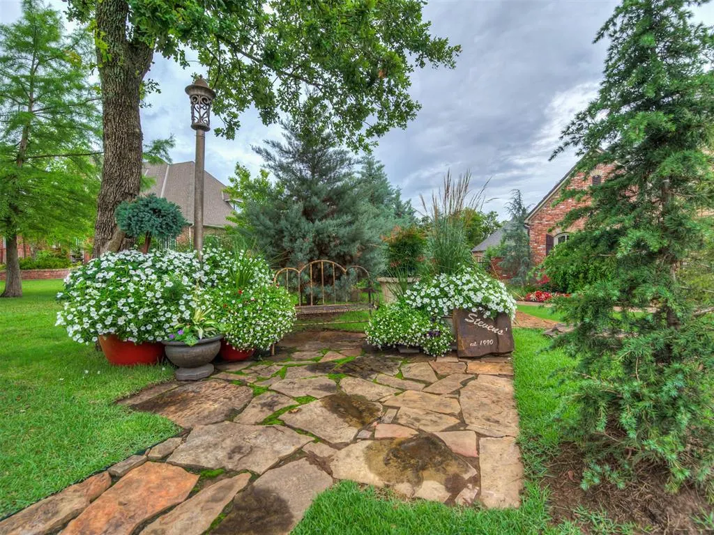 Photo 4 — 1705 Maple Drive, Blanchard, OK 73010