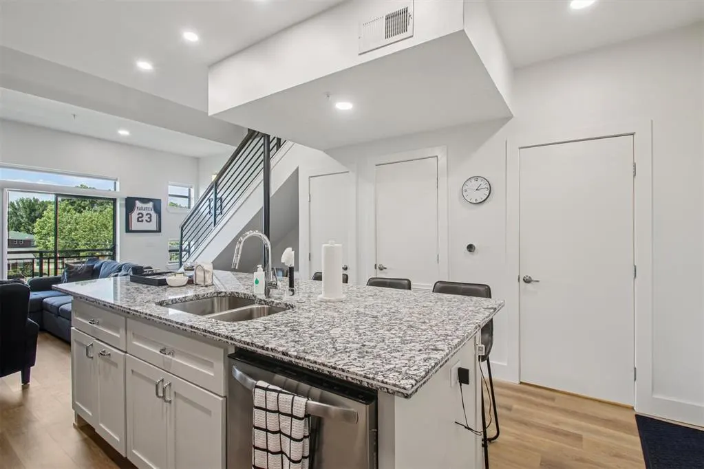 Photo 2 — 401 E Boyd Street 315, Norman, OK 73069