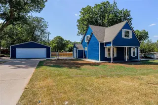 Sold home at 201 S Turner Street