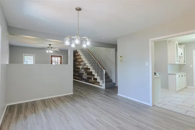 Photo 7 — 201 S Turner Street, Washington, OK 73093