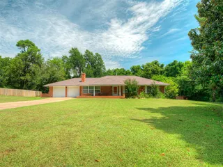 Sold home at 3205 E Maxwell Drive