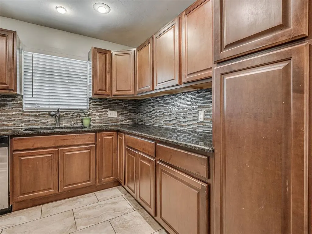 Photo 19 — 3205 E Maxwell Drive, Forest Park, OK 73121