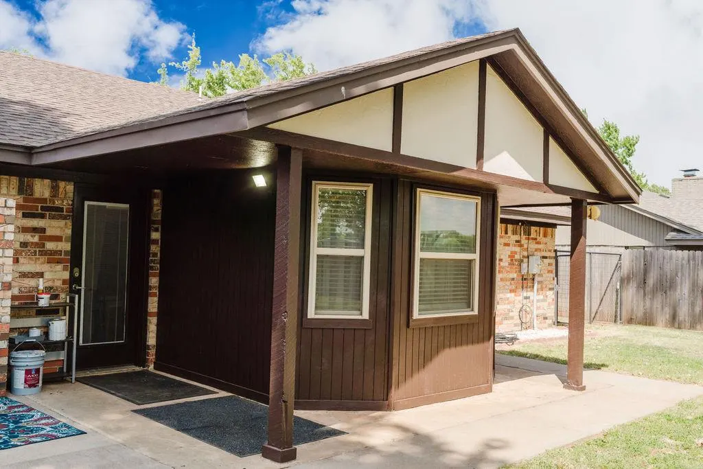 Photo 8 — 2304 Bell Avenue, Elk City, OK 73644
