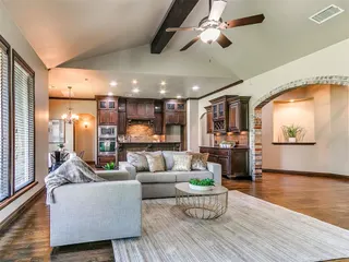 Sold home at 3909 Wayfield Avenue