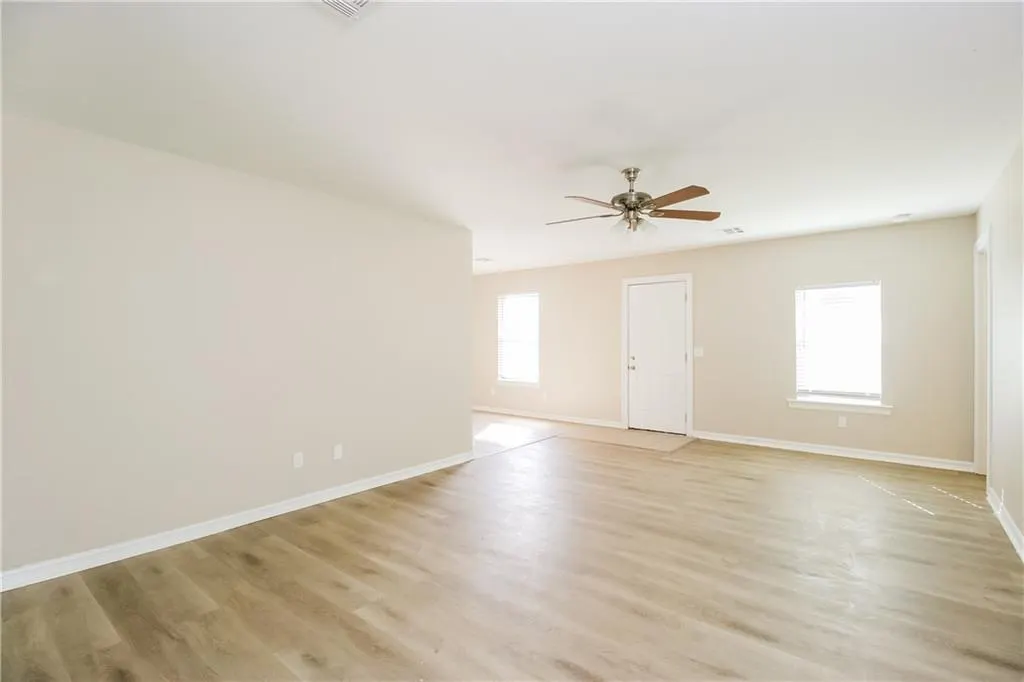 Photo 4 — 916 NW 109th Street, Oklahoma City, OK 73114