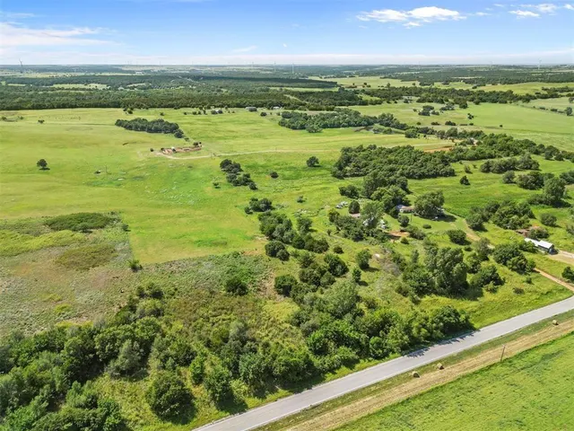 Photo 3 — 0000 Hwy 37, Minco, OK 73059