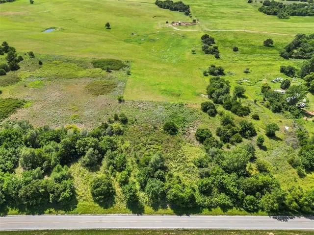Photo 4 — 0000 Hwy 37, Minco, OK 73059