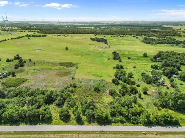 Photo 5 — 0000 Hwy 37, Minco, OK 73059