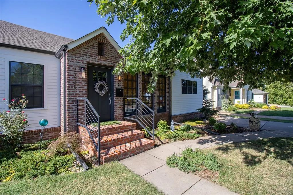 Photo 2 — 2228 NW 32nd Street, Oklahoma City, OK 73112
