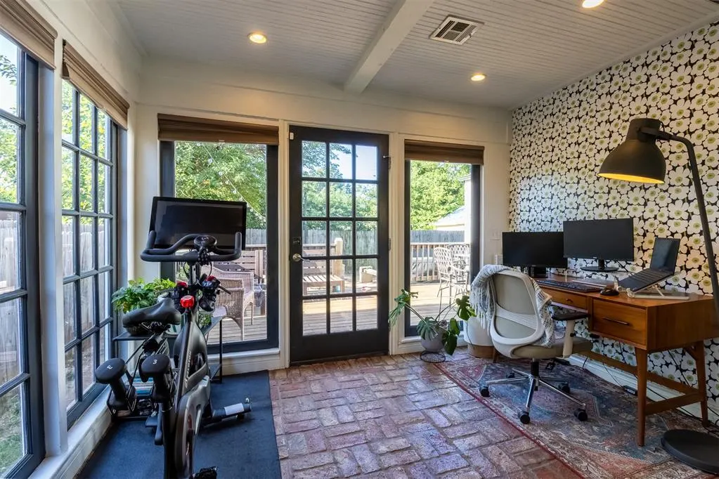 Photo 7 — 2228 NW 32nd Street, Oklahoma City, OK 73112