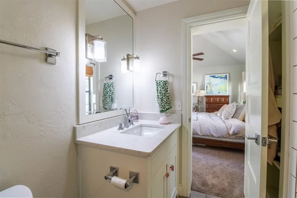 Photo 25 — 2228 NW 32nd Street, Oklahoma City, OK 73112