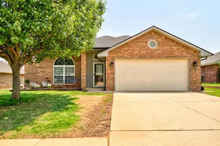 Sold home at 204 Dollina Court