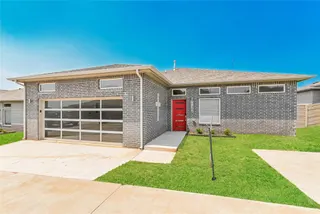 Sold home at 11308 Paradise In Drive