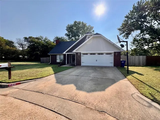 Photo 3 — 2418 Whispering Oak Drive, Seminole, OK 74868