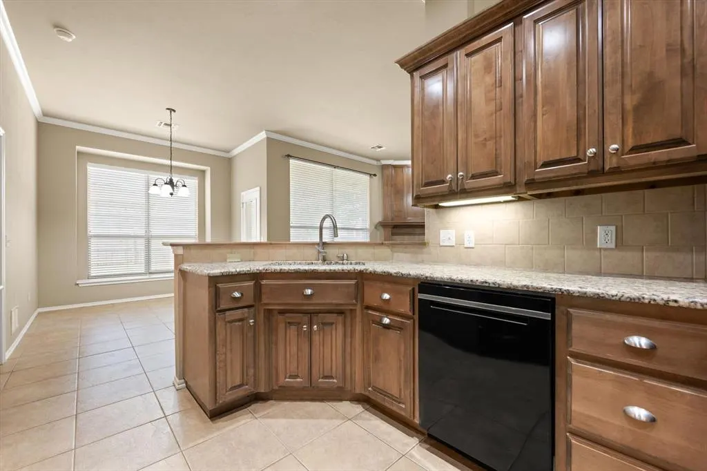 Photo 18 — 7413 Chelsey Lane, Oklahoma City, OK 73132