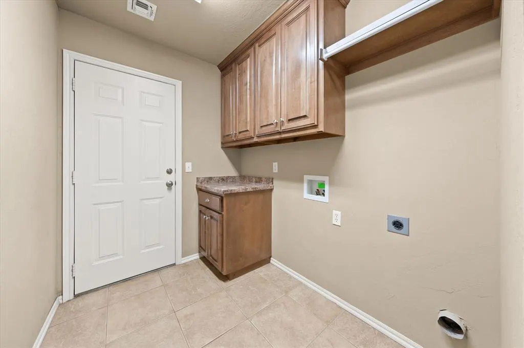 Photo 37 — 7413 Chelsey Lane, Oklahoma City, OK 73132