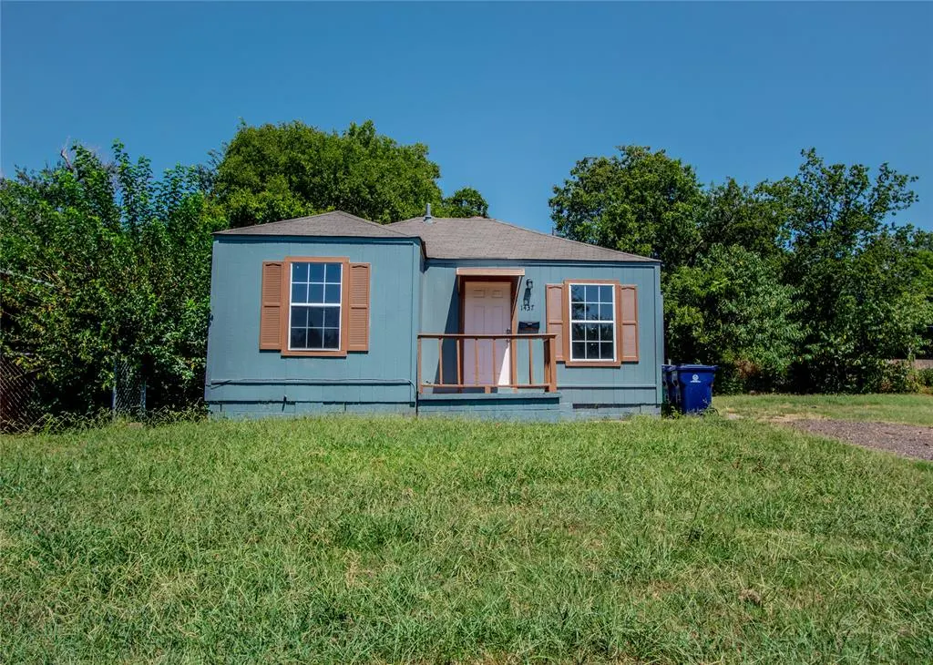 Front exterior — 1437 NE 34th Street, Oklahoma City, OK 73111