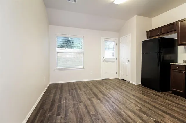 Photo 4 — 1317 Granite Lane, Noble, OK 73068