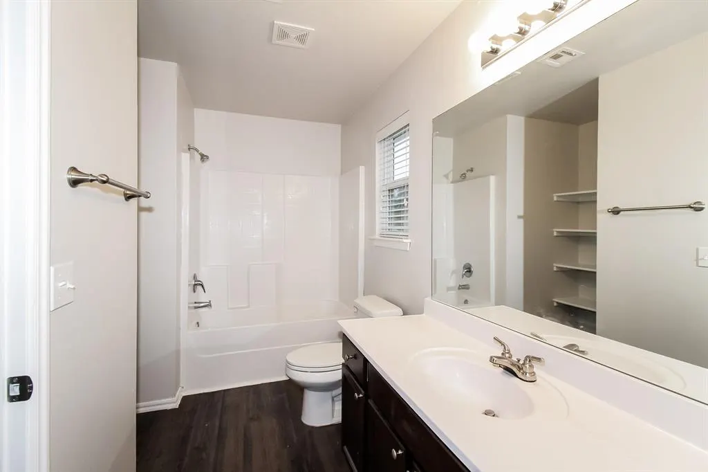 Photo 9 — 1317 Granite Lane, Noble, OK 73068