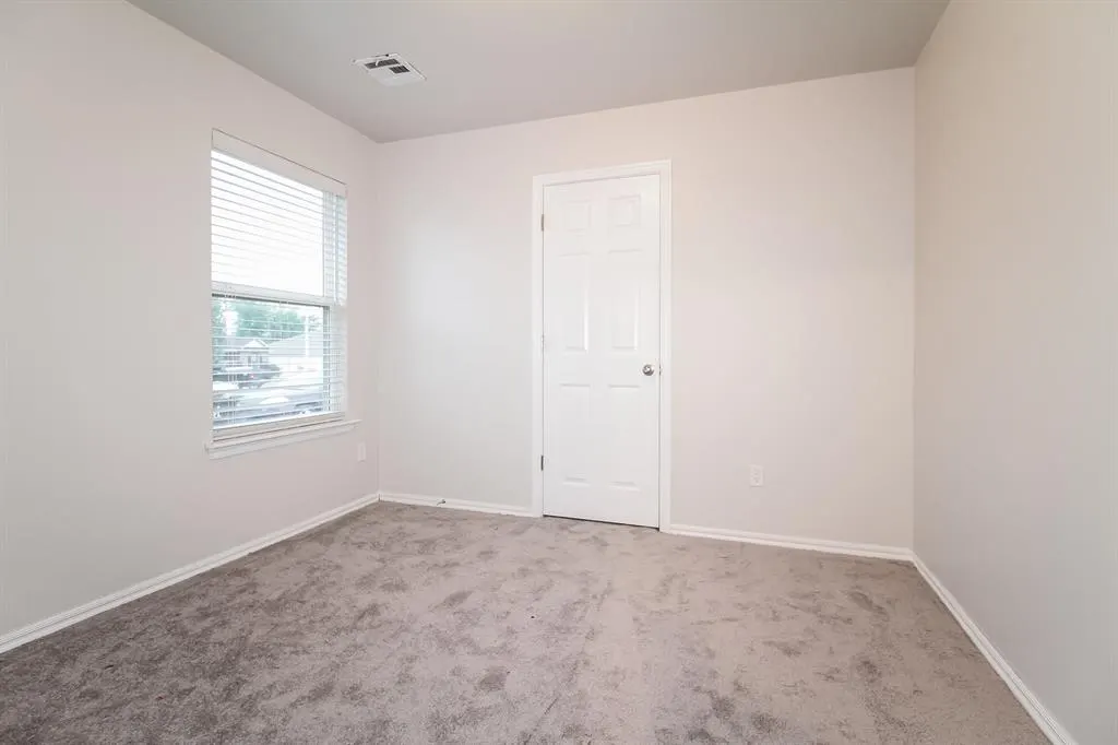 Photo 12 — 1317 Granite Lane, Noble, OK 73068