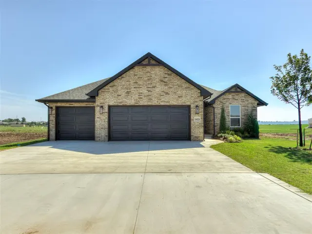 Front exterior — 16024 Zamora Lane, Oklahoma City, OK 73170