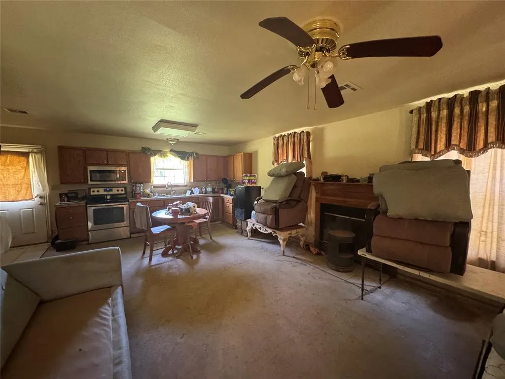 Photo 14 — NS 372 Road, Holdenville, OK 74848