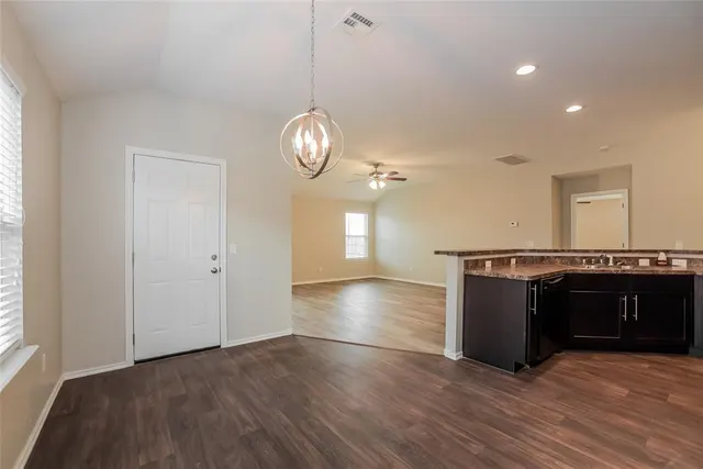 Photo 6 — 4405 Windgate West Road, Oklahoma City, OK 73179