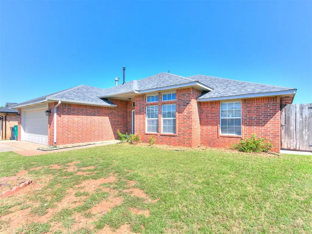 Photo 2 — 5109 SE 80th Street, Oklahoma City, OK 73135
