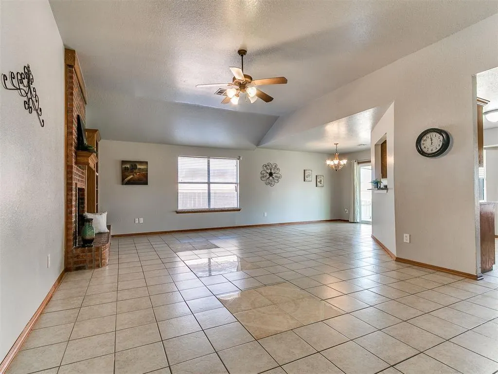 Photo 4 — 5109 SE 80th Street, Oklahoma City, OK 73135