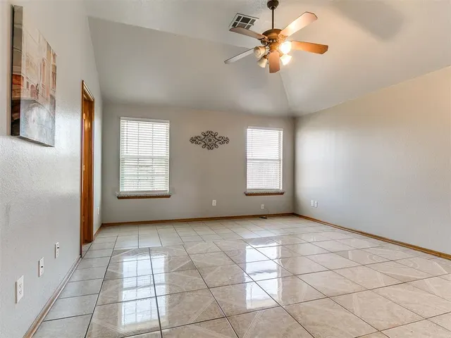 Photo 7 — 5109 SE 80th Street, Oklahoma City, OK 73135