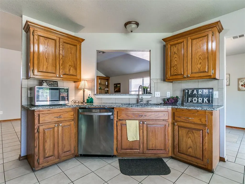 Photo 12 — 5109 SE 80th Street, Oklahoma City, OK 73135