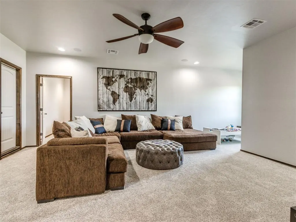 Photo 32 — 10713 Granada Drive, Oklahoma City, OK 73173