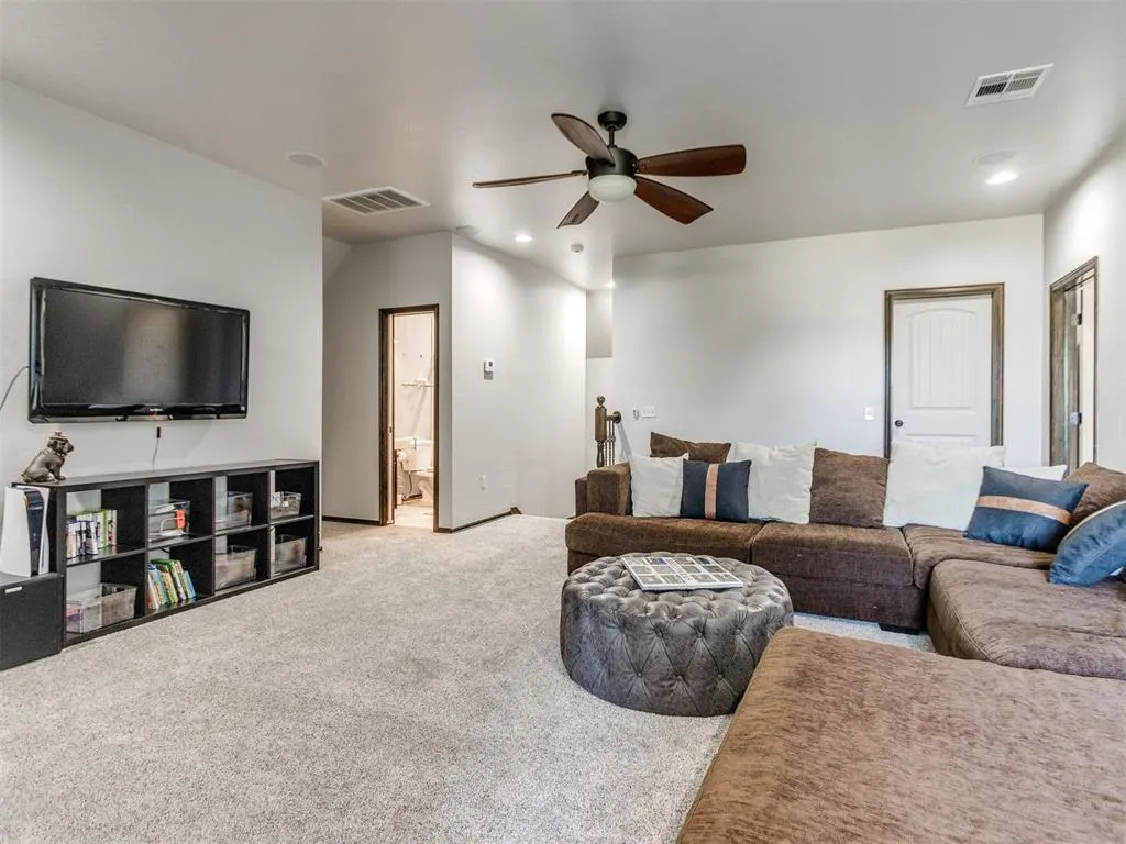Photo 33 — 10713 Granada Drive, Oklahoma City, OK 73173