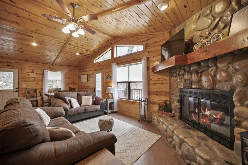 Photo 8 — 40 Fish Hook Road, Broken Bow, OK 74728