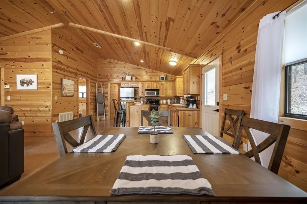 Photo 11 — 40 Fish Hook Road, Broken Bow, OK 74728